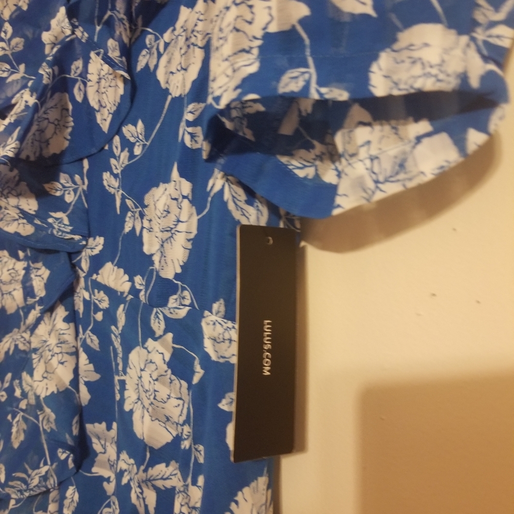 Too big - Picture 3 of 3